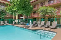 Best Western Plus Orchid Hotel  Suites Отели в г. Розвилл