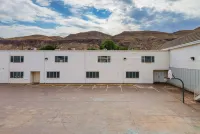 Ramada by Wyndham La Verkin Zion Park - parking