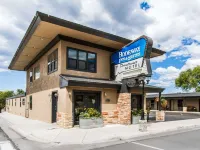 Rodeway Inn & Suites Williams Downtowner-Rte 66 Hotels near Bearizona Wildlife Park