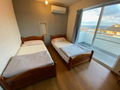 Tsunoshima rental villa white house Hotels in Shimonoseki