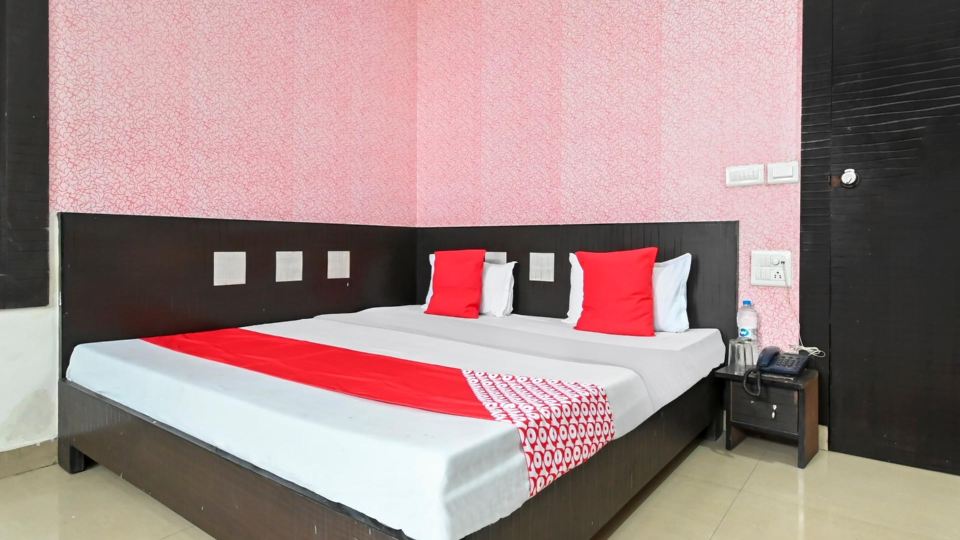 OYO 29090 Hotel Comfort