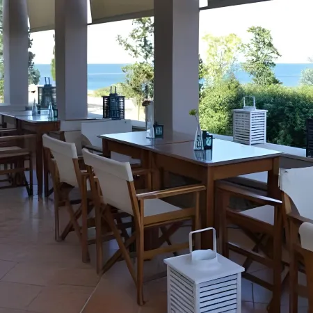 Xanthippi Hotel