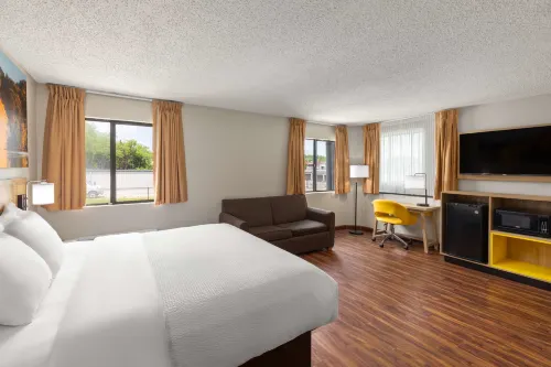 Days Inn by Wyndham Glasgow Hotels in Lucas