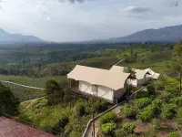 Nimo Tea Resort Hotels near Cibolang Hot Spring Water