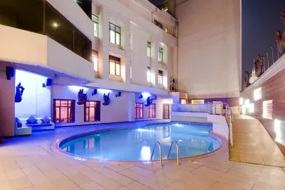 Hotel Celebration
