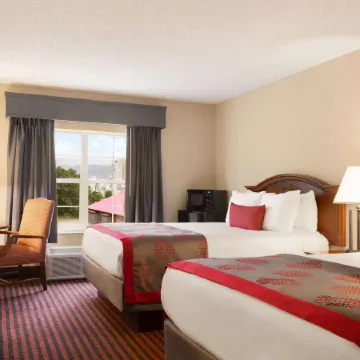 Ramada by Wyndham Pigeon Forge North