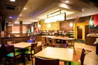 Fairfield Inn & Suites Fredericksburg - parking