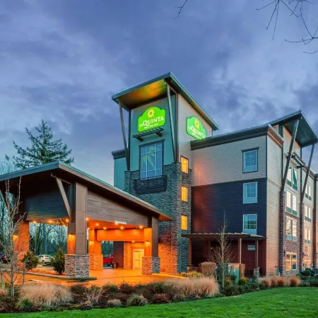 La Quinta Inn & Suites by Wyndham Tumwater - Olympia