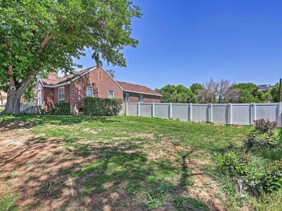 Walkable St George Apt, Half-Mi to Downtown!