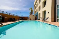 Holiday Inn Express & Suites PALM DESERT - MILLENNIUM by IHG Hotels in Palm Desert