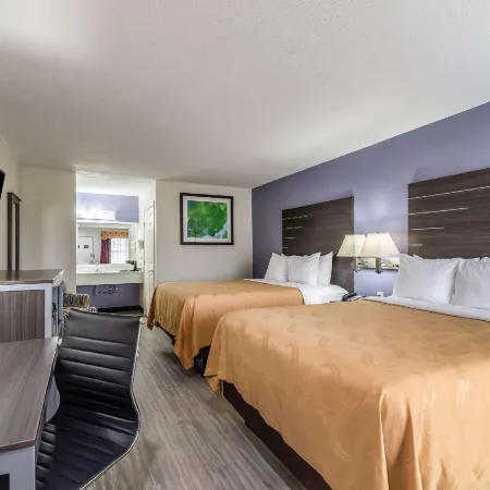 Quality Inn & Suites Canton