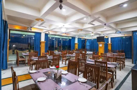 TreeHouse Narmade A Riverfront Resort & Spa Narmadapuram