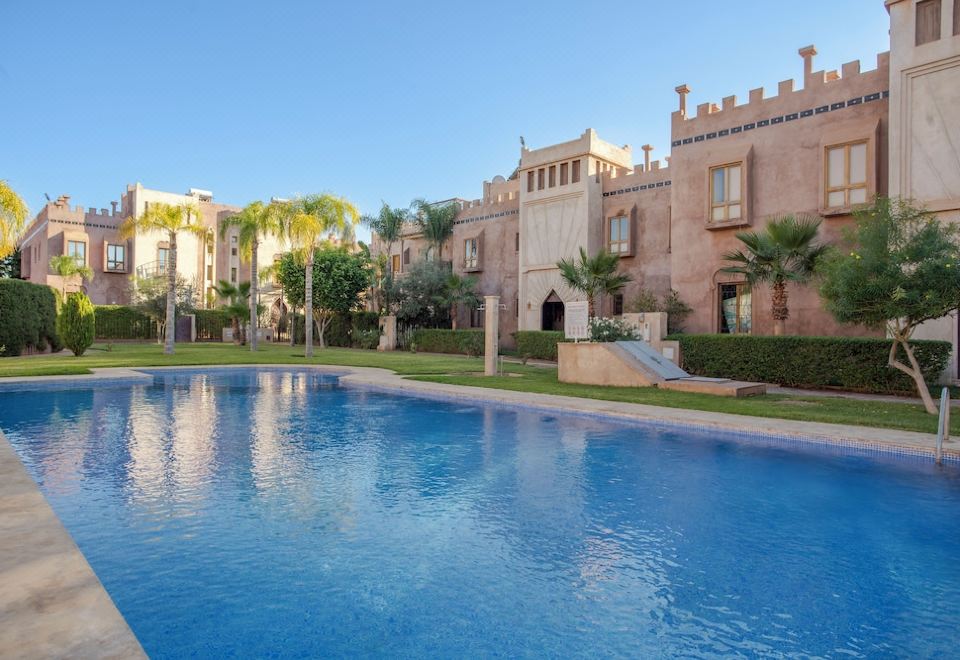 3. Riad Ton..