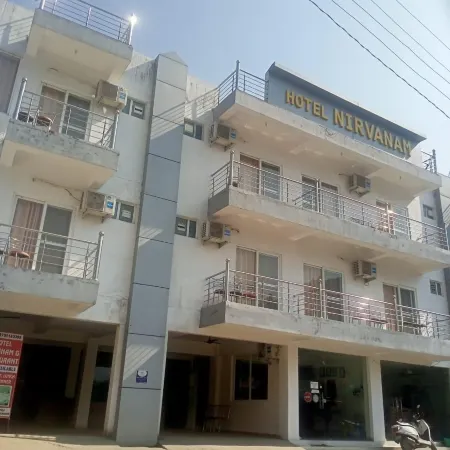 Hotel Nirvanam