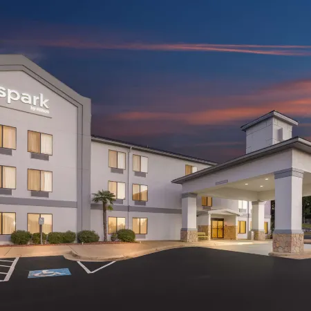 Spark by Hilton Tuscaloosa University