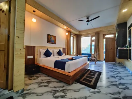 Tirthan Stoneage inn