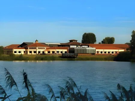 The Waterfront Hotel Spa & Golf