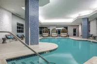 Renaissance Boston Patriot Place Hotel - Pools