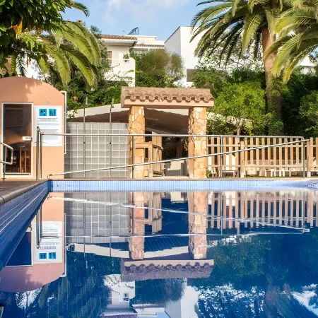 Apartamentos Royal Life