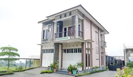 RedDoorz at Jalan Dieng 3