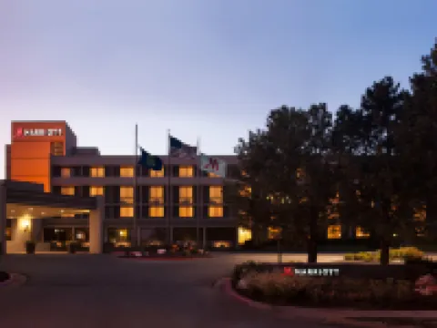 Omaha Marriott Hotels in Douglas County