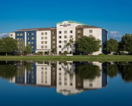 สปริงฮิลล์สวีทส์ บายแมริออท ออร์แลนโดนอร์ท/แซนฟอร์ด โรงแรมในแซนฟอร์ด