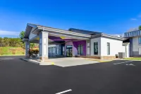 Spark by Hilton Daleville Roanoke North Hotel in zona The Flying Mouse Brewery