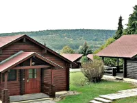 Petneházy Aparthotel Hotels near Libego cable car
