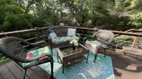 Secluded 3 bedroom Villa, Patio, BBQ + EV charger- Sleeps 9 max