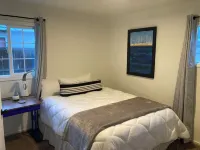 Clean Luxury & Comfortable Beds - Centrally Located Home with Backyard