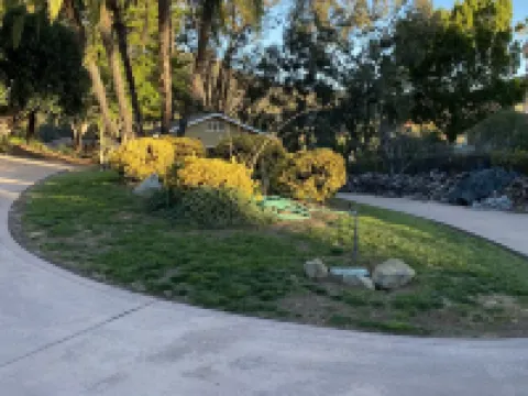 Cactus Garden Cottage…Best Location!! フォールブルックのホテル