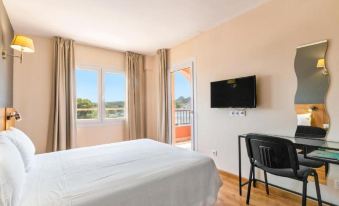 Nura Santa Ponsa & Spa