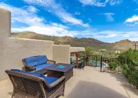 Luxury Desert Escape with Heated Pool, Spa & Stunning Views