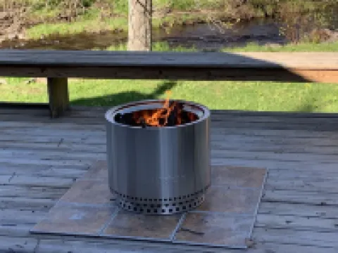 Cozy Welcoming Laughing Whitefish River Cabin Ready For Your Visit