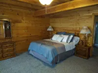 Relaxing Country Cabin. Near Lake Hudson.