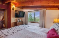 Cozy Moon Cabin