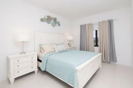 Casa Serenity - 4BR Homes for big families - Near Florida Keys!