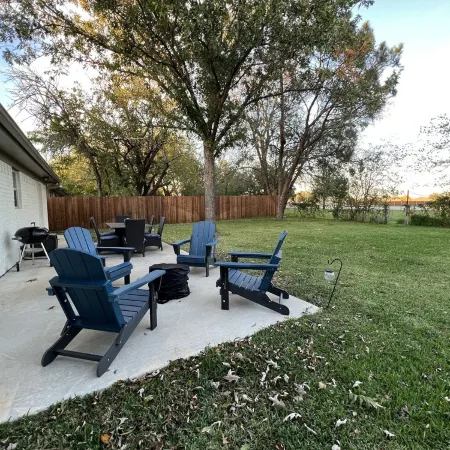 Cheerful 3 Bedroom Old Town Keller Home
