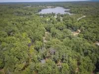 Riverside Retreat: Beautiful River Views & Pet Friendly Hotels in Lake County