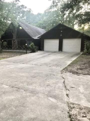 Cozy Country Home 3BR 3BA, 3200 sq. ft. will make your stay truly unforgettable!