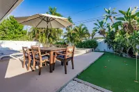 Beach, Hot Tub, Pool, Putt Putt, 2 Mstr Suites, 3 Kings, Hot Tub,  Bunkbds, Pets