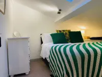 Stylish & Rural - 3 Bedroom Country Cottage