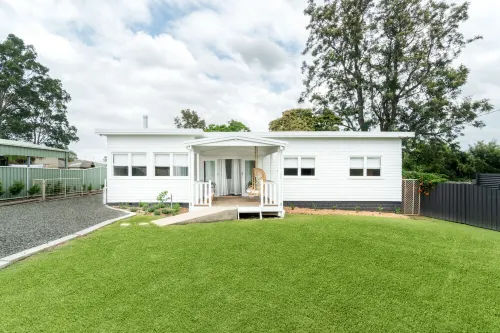 Shalimahs Secret-Beautifully Designed Luxe Cottage *10min to HV Gardens Hotel di Aberdare