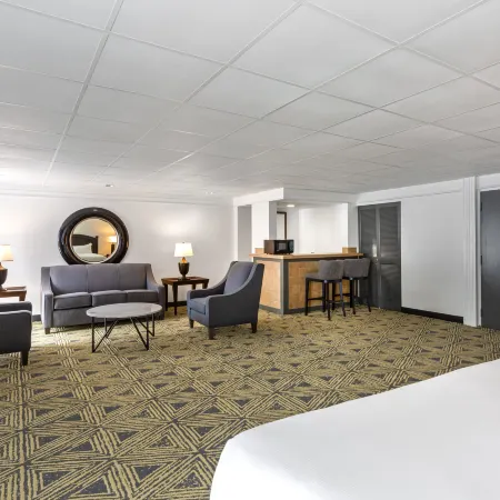 DoubleTree by Hilton Washington Meadow Lands Casino Area