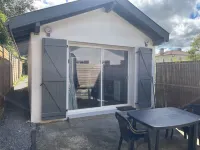 Furnished T2 townhouse with exterior Hotels in Dax