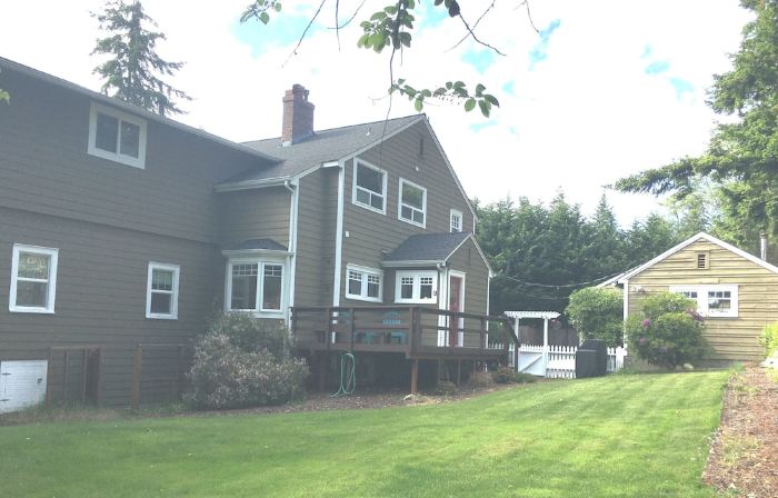 Spacious and charming home in a park-like setting