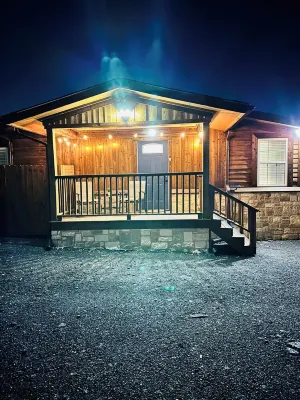 Chic 1-bedroom apartment in  Springtown, TX with AC, WiFi