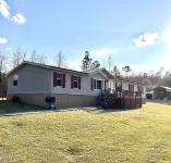Large Home with Ample Space for Family and Groups