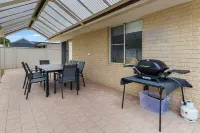 Stylish 5-Bedroom Home Geographe Hotels in Geographe
