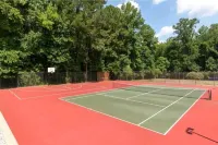 MODERN & SPACIOUS ★ 2 KING BEDS ★ FAMILY FRIENDLY